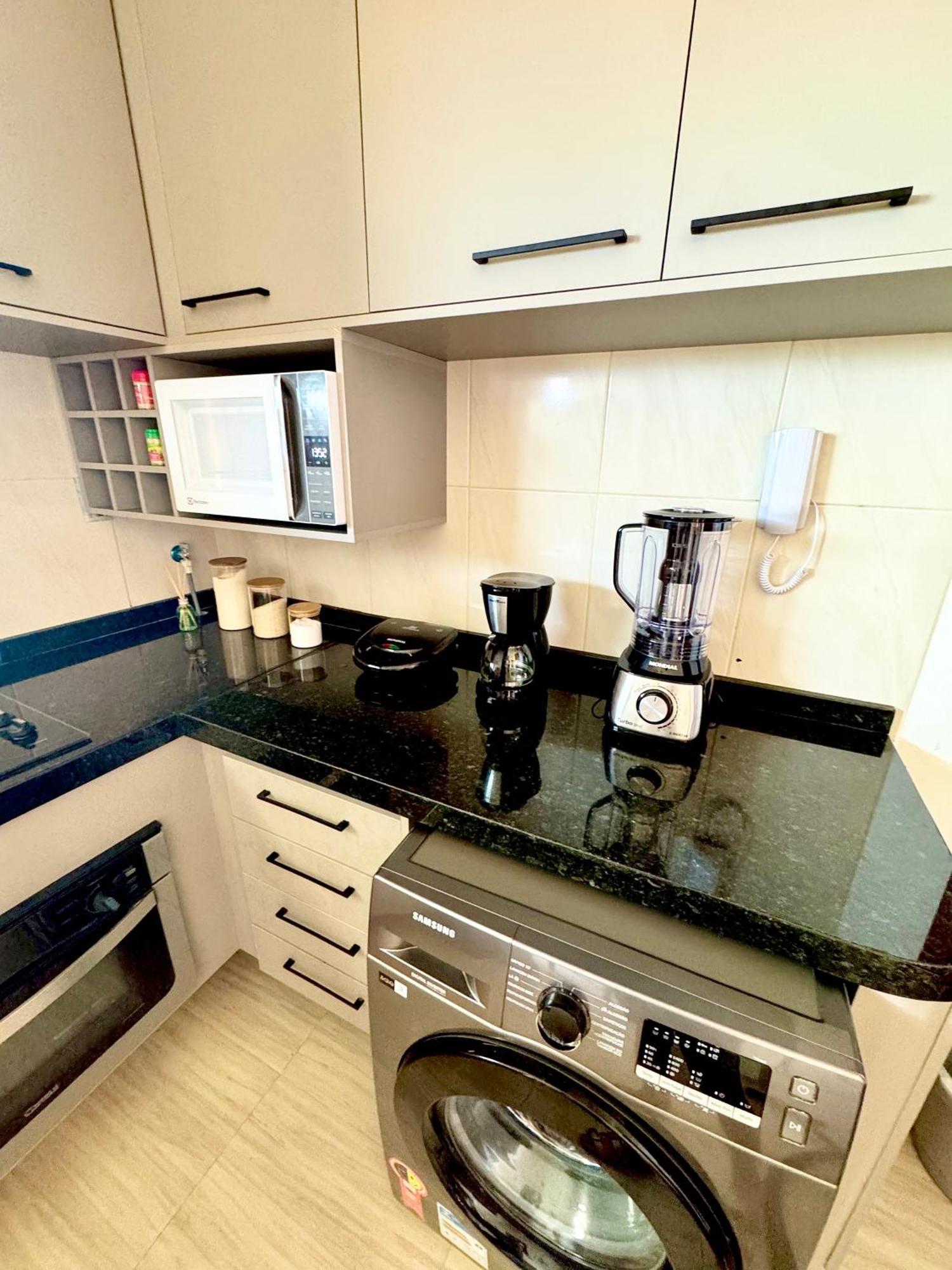 Apartamento Beach Place Cumbuco 100M Da Praia Caucaia Luaran gambar